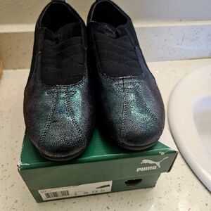 Puma Women's Eskiva Black Shoes